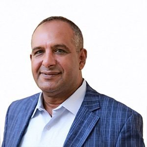 يسري مصطفي